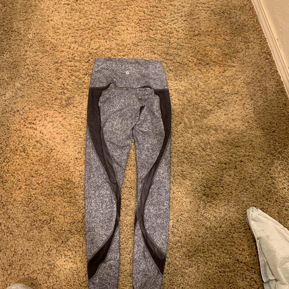 Tranquil lululemon tights - Picture 5 of 9